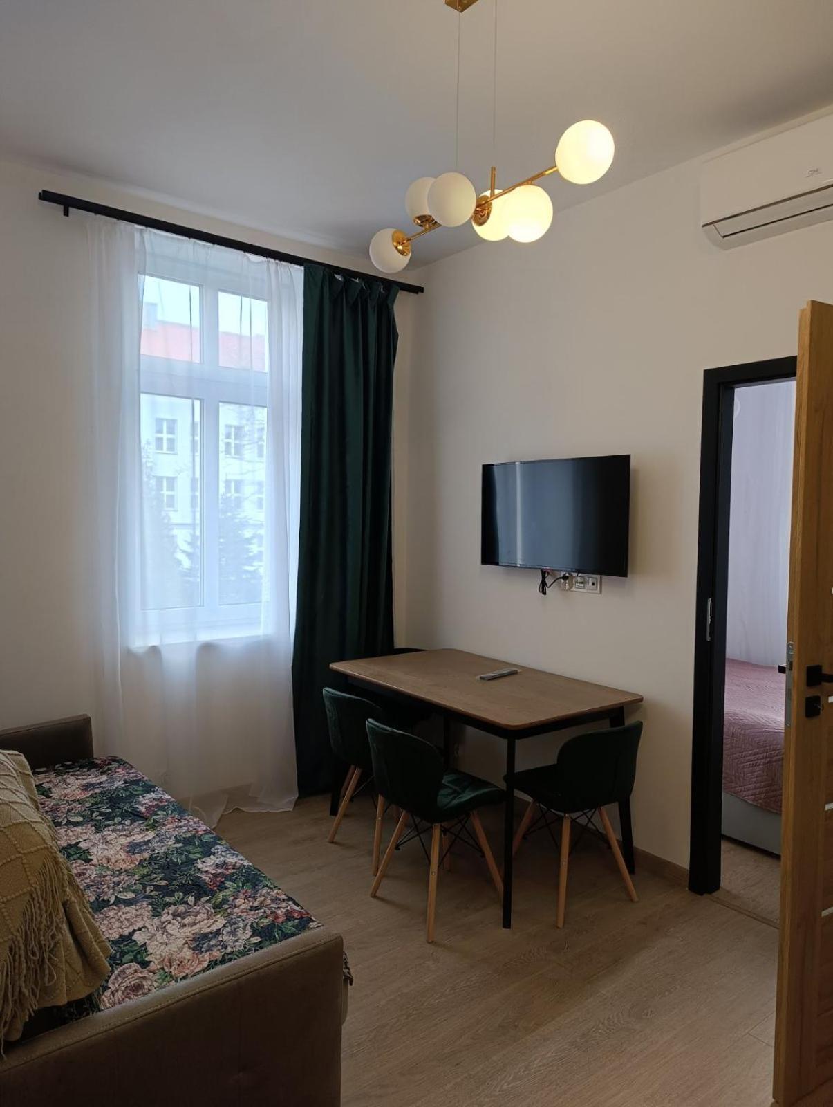 Mh Apartment Rzeszów Extérieur photo